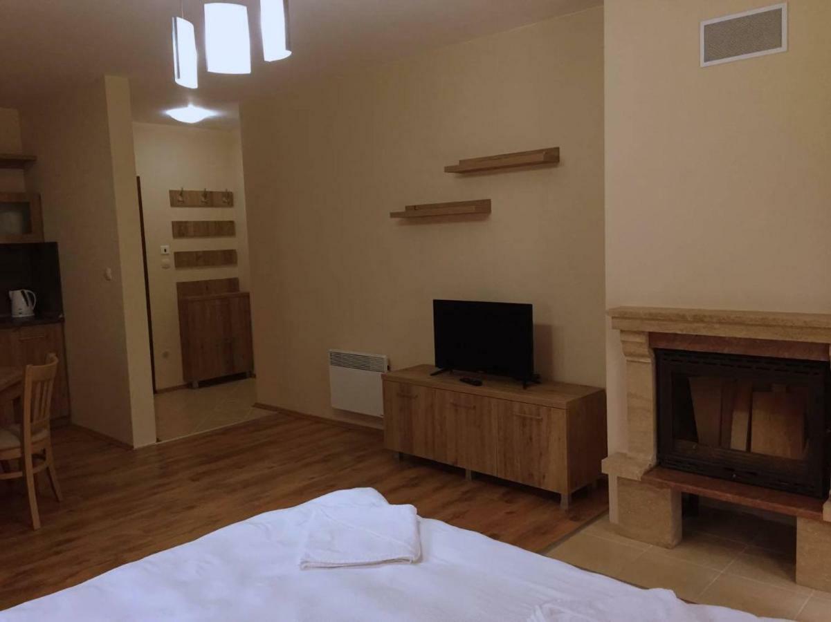 Northstar Ski Apartment In Mountain Lake Hotel Pamporovo Luaran gambar